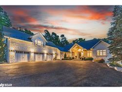 7 Maple Ridge Road  Oro-Medonte, ON L0L 2L0