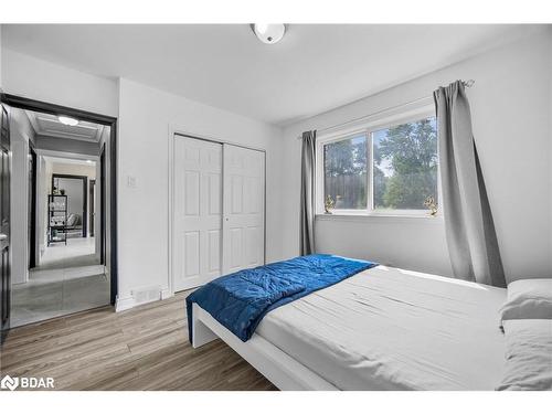 1859 Parkhurst Avenue, London, ON - Indoor Photo Showing Bedroom