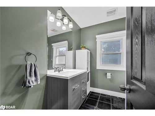 1859 Parkhurst Avenue, London, ON - Indoor Photo Showing Bathroom