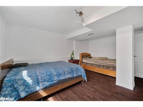 1859 Parkhurst Avenue, London, ON - Indoor Photo Showing Bedroom