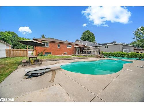 1859 Parkhurst Avenue, London, ON - Outdoor With In Ground Pool With Backyard