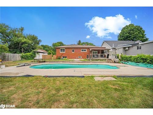 1859 Parkhurst Avenue, London, ON - Outdoor With In Ground Pool With Backyard