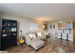 501-6720 Glen Erin Drive  Mississauga, ON L5N 3K8