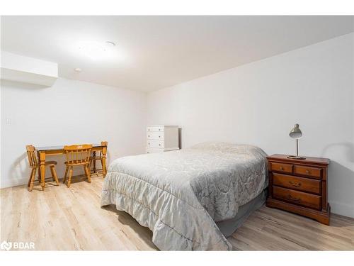 1 Carter Street, Bradford West Gwillimbury, ON - Indoor Photo Showing Bedroom