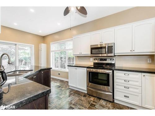 1 Bloxham Place, Barrie, ON - Indoor Photo Showing Kitchen With Double Sink