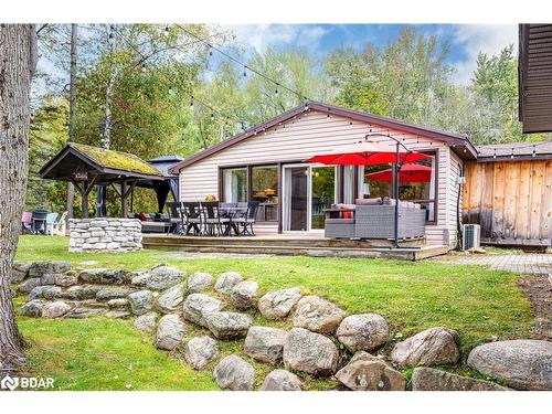 1123 Severn River Road  Gravenhurst, ON P0E 1N0