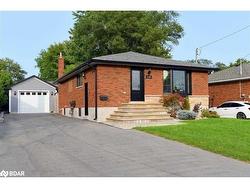 1149 Stanley Drive  Burlington, ON L7P 2K6