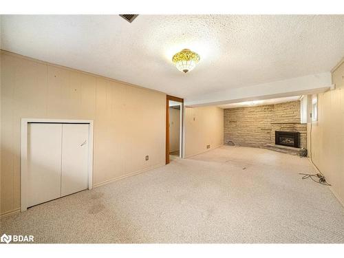 99 Marshall Street, Barrie, ON - Indoor Photo Showing Other Room