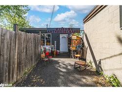 27 Queen Street West  Elmvale, ON L0L 1P0