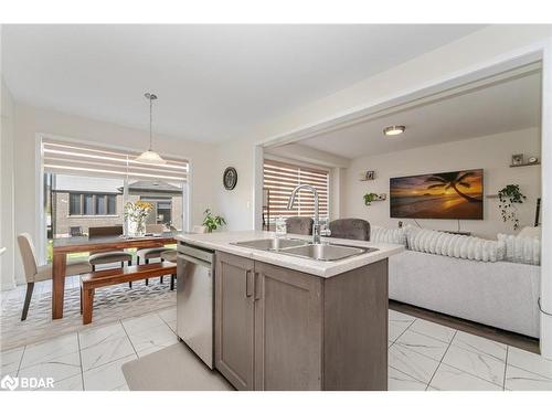 128 Whithorn Crescent, Haldimand, ON - Indoor