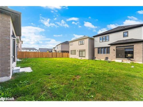 128 Whithorn Crescent, Haldimand, ON - Outdoor