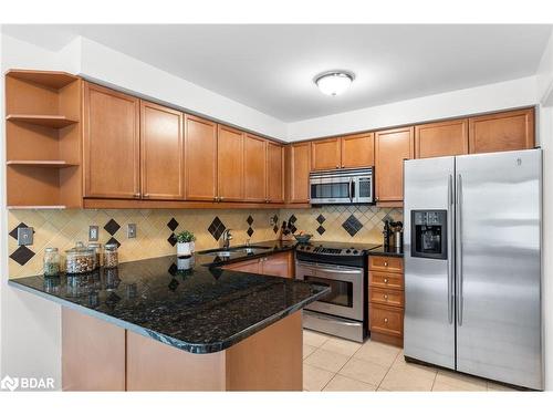 75 Bird Street, Barrie, ON - Indoor Photo Showing Kitchen With Stainless Steel Kitchen