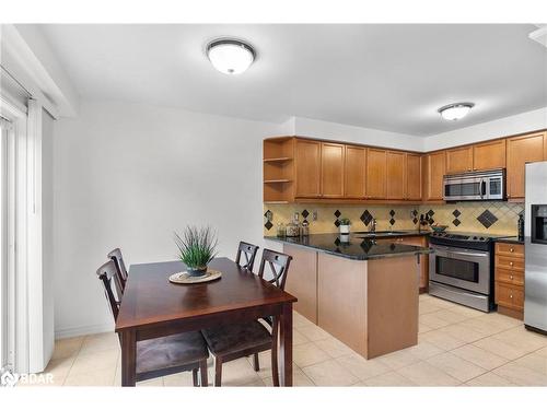 75 Bird Street, Barrie, ON - Indoor