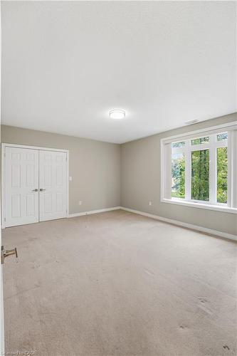 204-443 Centennial Forest Drive, Milton, ON - Indoor Photo Showing Other Room