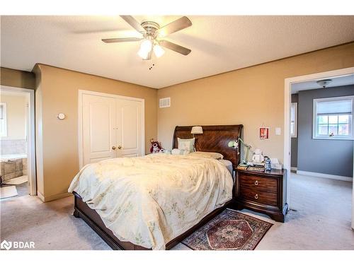 63 Gore Drive, Barrie, ON - Indoor Photo Showing Bedroom