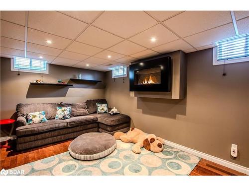 63 Gore Drive, Barrie, ON - Indoor Photo Showing Basement