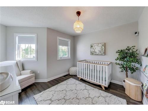 155 Cunningham Drive, Barrie, ON - Indoor Photo Showing Bedroom