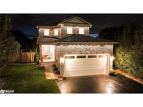 155 Cunningham Drive, Barrie, ON - Outdoor