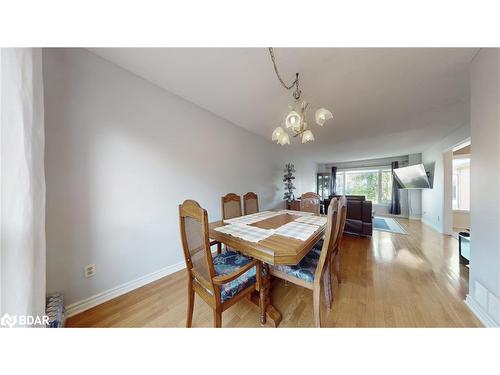 4 Trillium Crescent, Barrie, ON - Indoor Photo Showing Dining Room
