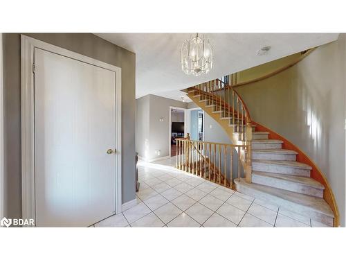 4 Trillium Crescent, Barrie, ON - Indoor Photo Showing Other Room