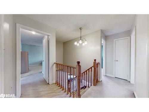 4 Trillium Crescent, Barrie, ON - Indoor Photo Showing Other Room
