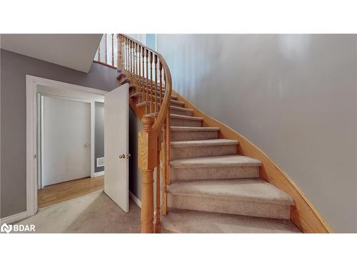 4 Trillium Crescent, Barrie, ON - Indoor Photo Showing Other Room