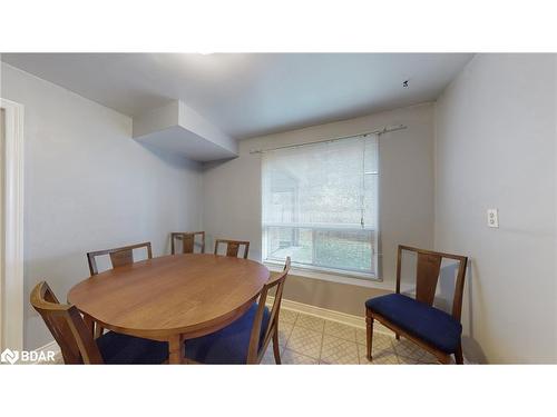 4 Trillium Crescent, Barrie, ON - Indoor