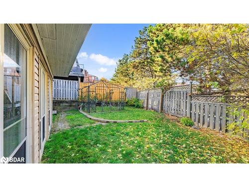 4 Trillium Crescent, Barrie, ON - Outdoor