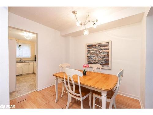 29 Chaucer Crescent, Barrie, ON - Indoor Photo Showing Dining Room