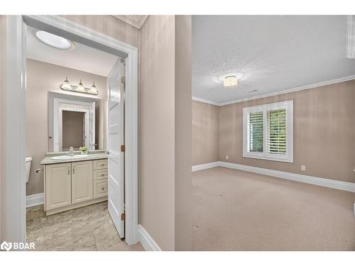 53 Clover Crescent, Wasaga Beach, ON - Indoor Photo Showing Other Room