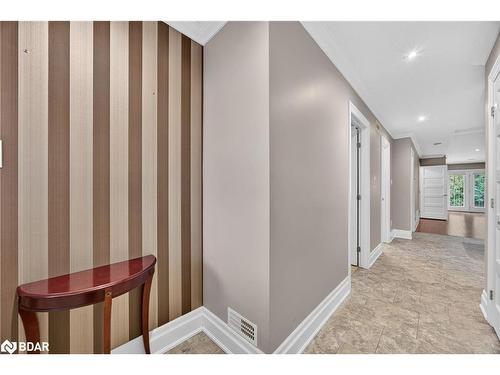 53 Clover Crescent, Wasaga Beach, ON - Indoor Photo Showing Other Room