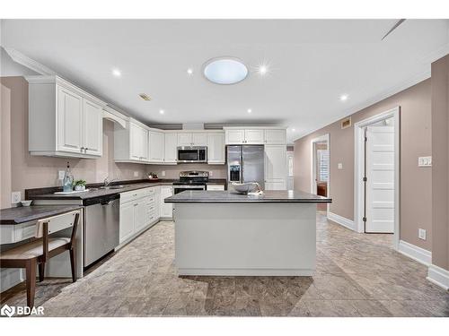 53 Clover Crescent, Wasaga Beach, ON - Indoor Photo Showing Kitchen