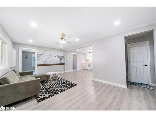 597 High Street, Georgian Bay, ON - Indoor