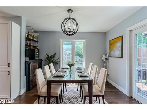 20 Pae Drive, Barrie, ON - Indoor Photo Showing Dining Room
