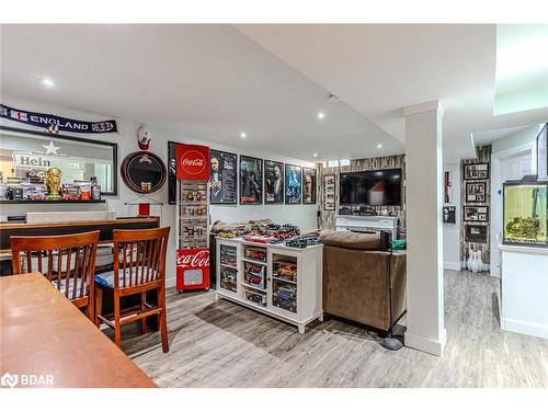 20 Pae Drive, Barrie, ON - Indoor