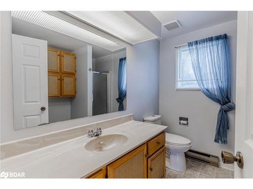 8 Carmans Cove, Innisfil, ON 