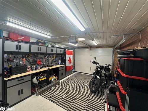 116 Boston Crescent, Hamilton, ON - Indoor Photo Showing Garage