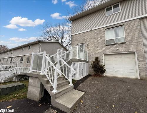 10-648 Doon Village Road  Kitchener, ON N2P 1A2