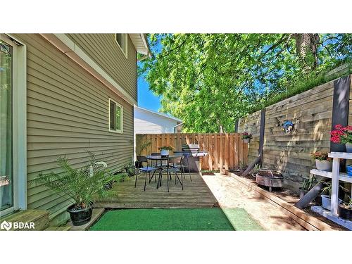 10-648 Doon Village Road, Kitchener, ON - Outdoor With Exterior
