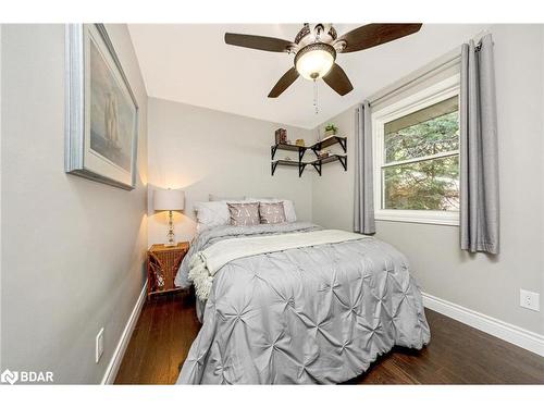 3 Lorne Street, Wellington, ON - Indoor Photo Showing Bedroom