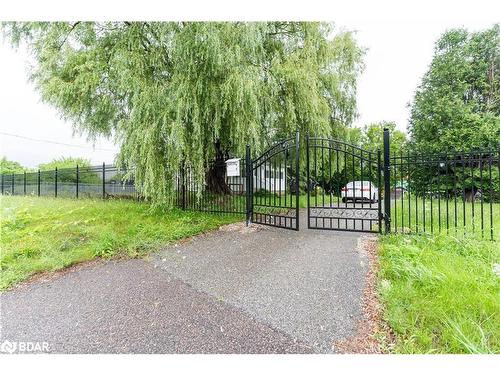 2178 6 Highway, Hamilton, ON - Outdoor