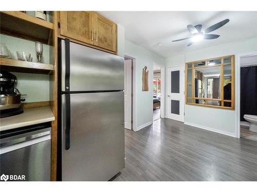 1182 5 Line S, Oro-Medonte, ON - Indoor Photo Showing Kitchen