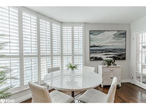 1103-150 Dunlop Street E, Barrie, ON - Indoor Photo Showing Dining Room