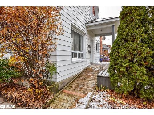 44 Parkside Drive, Barrie, ON - Outdoor