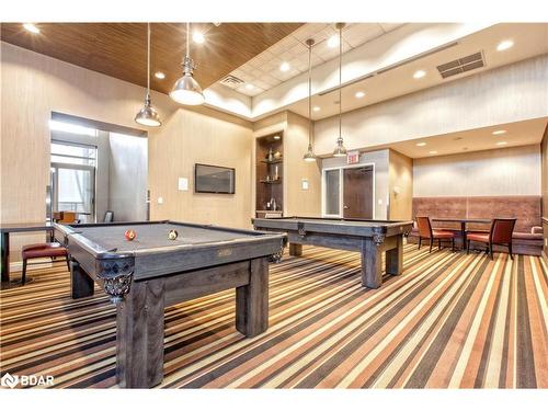 307-385 Prince Of Wales Drive, Mississauga, ON - Indoor Photo Showing Other Room