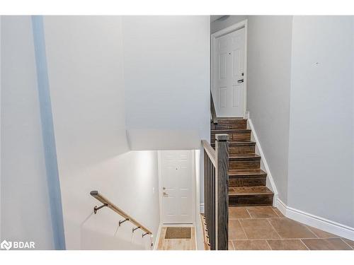 30 Hewitt Place, Barrie, ON - Indoor Photo Showing Other Room