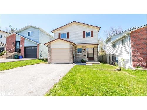 82 Melinda Crescent  Barrie, ON L4N 5G6