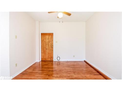 82 Melinda Crescent, Barrie, ON - Indoor Photo Showing Other Room