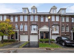 3-38A Mendota Road  Toronto, ON M8Y 1E8