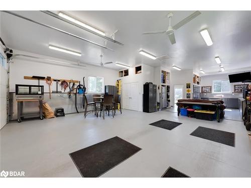 1193 Sunnidale Rd Road, Barrie, ON - Indoor Photo Showing Garage